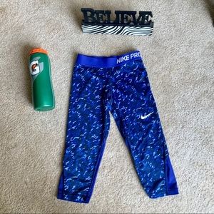 Nike Pro DryFit Capri Leggings